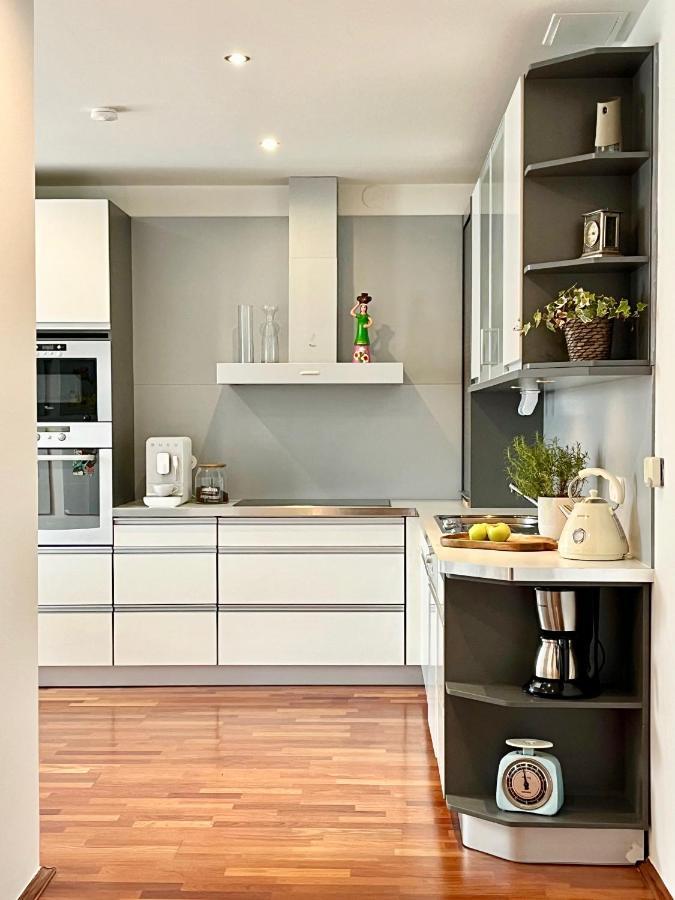 Luxury Penthouse Apartment 프라하 외부 사진