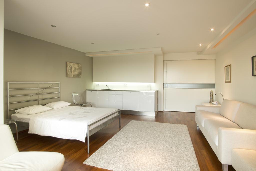 Luxury Penthouse Apartment 프라하 외부 사진